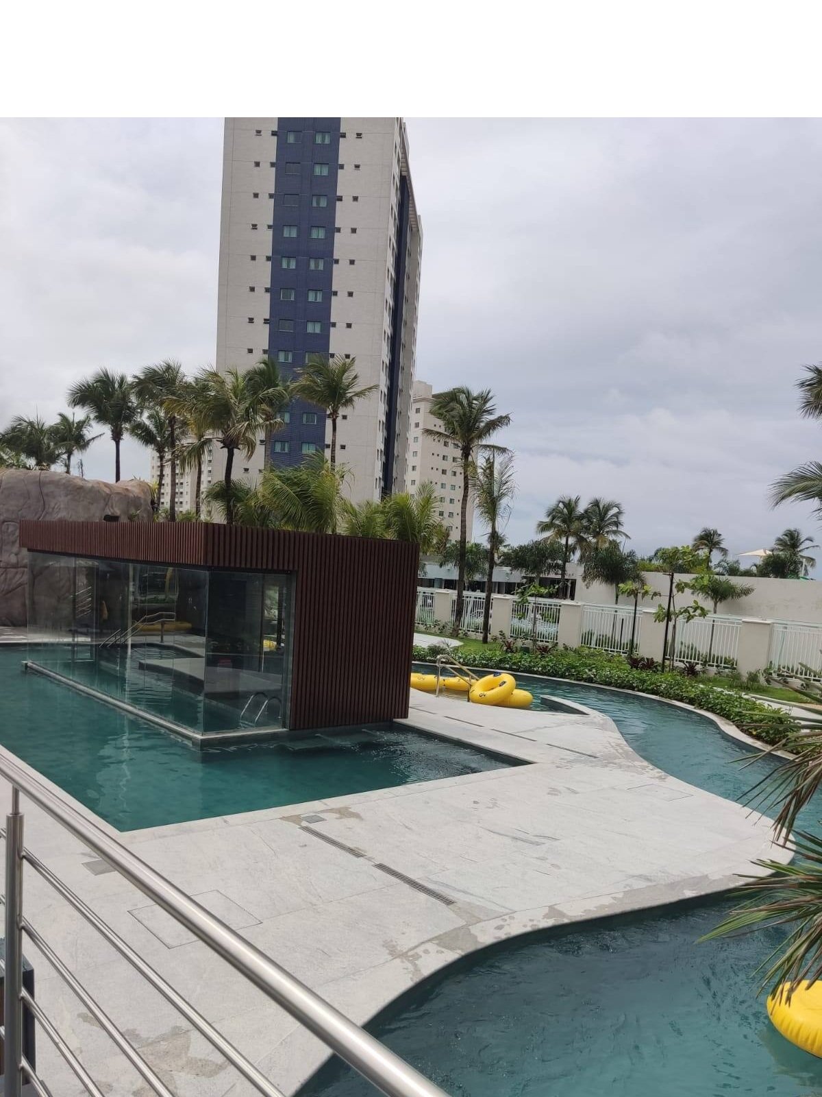 Premium GAV Resort